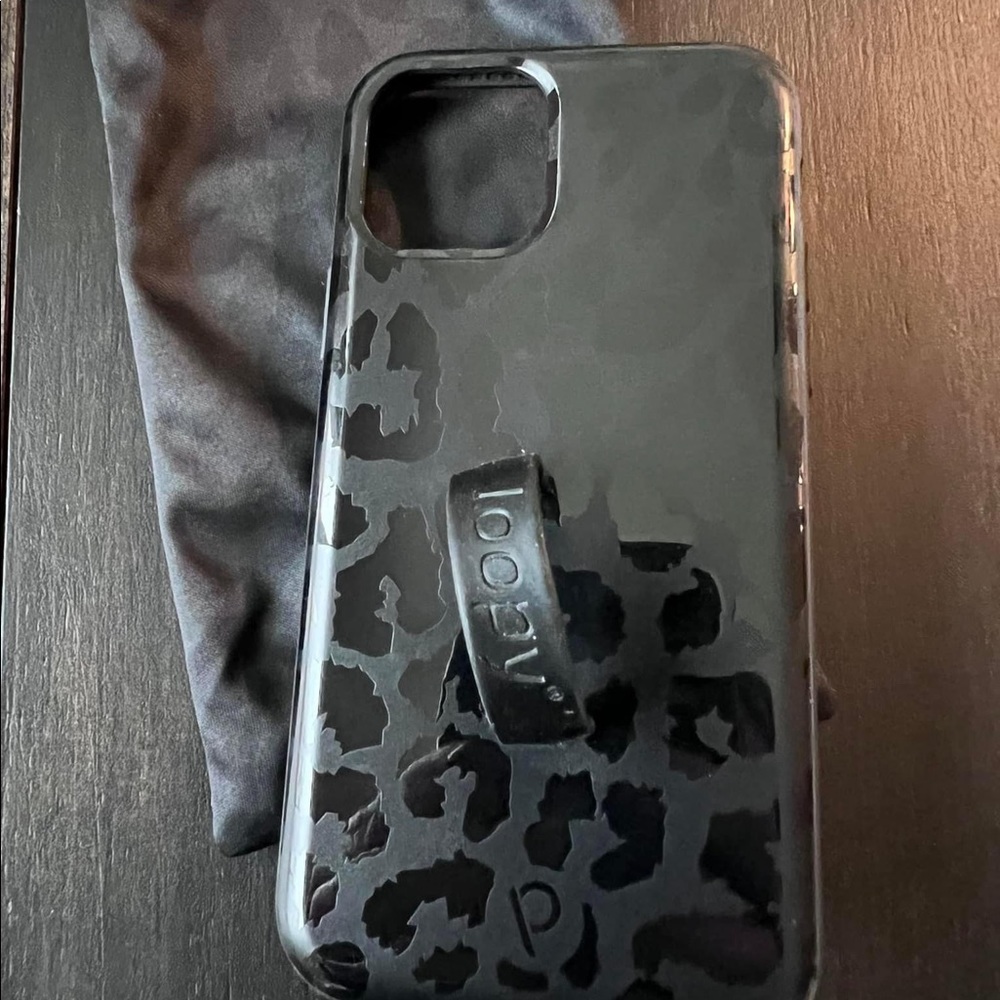 Midnight Leopard Loopy Case for iPhone 11 Pro- EUC